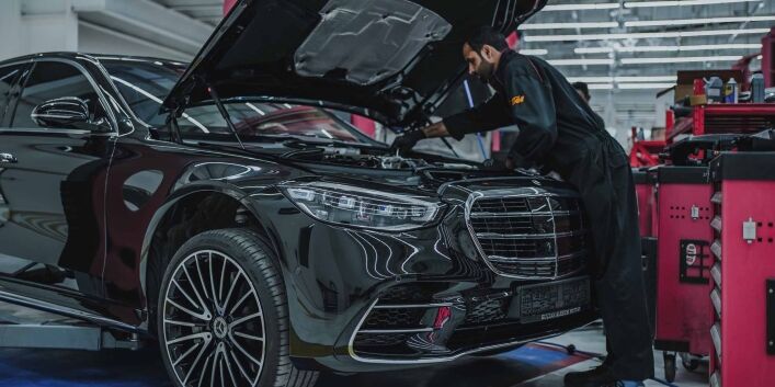 Mercedes battery maintenance